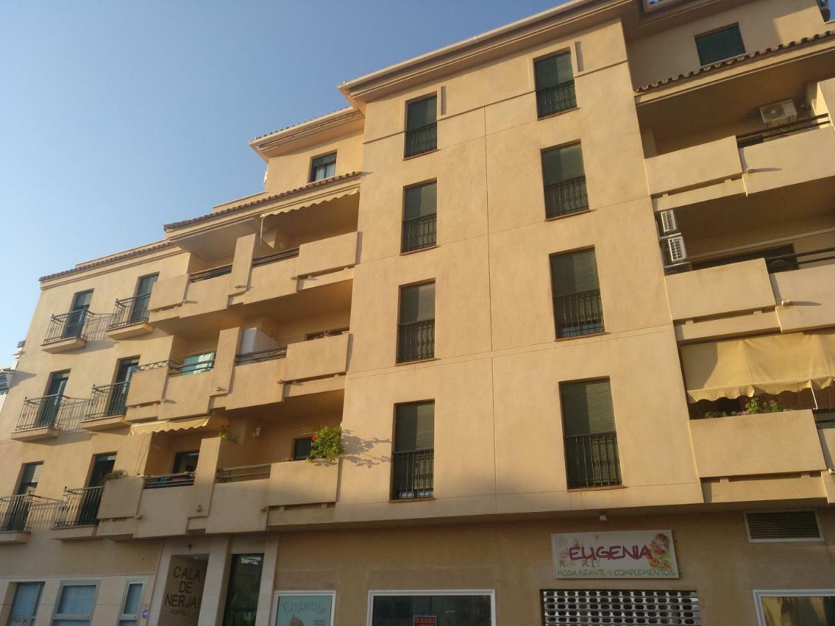 Apartamento Cala De Nerja-Lovely 外观 照片