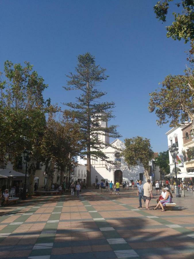 Apartamento Cala De Nerja-Lovely 外观 照片